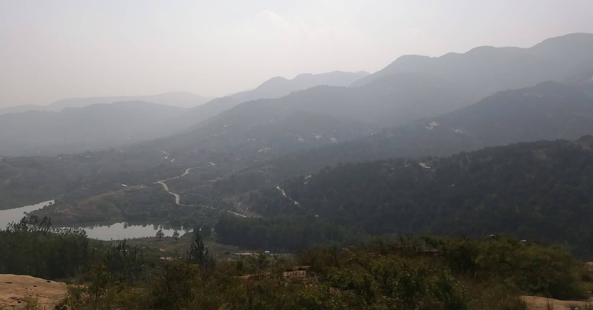 团建山.jpg 团建山.jpg